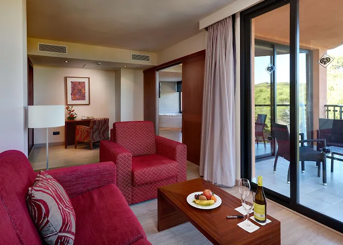 Hotel Protur Turo Pins 4* Sup