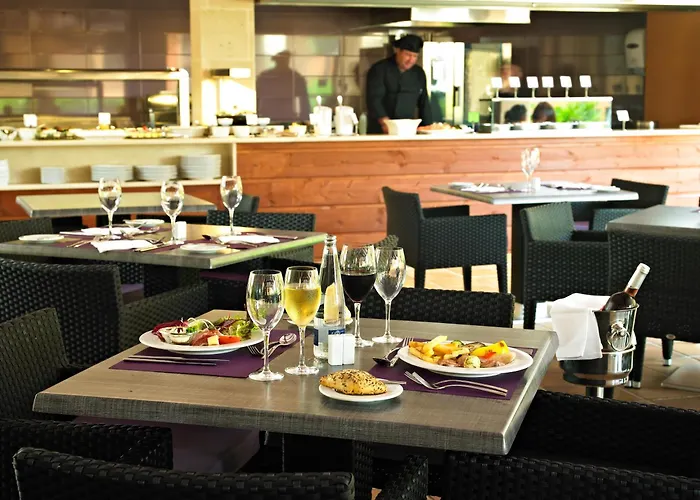 Protur Turo Pins 4* Sup Hotel